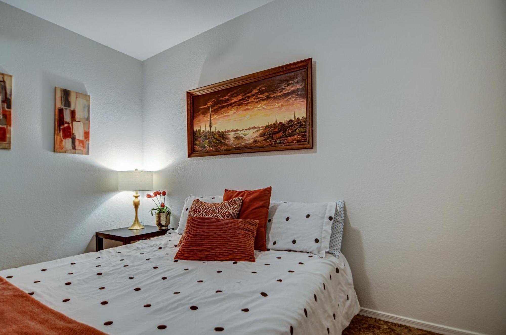 Route 66 Oasis In Downtown Gilbert With Heated Pool & Mini Golf Villa Eksteriør billede