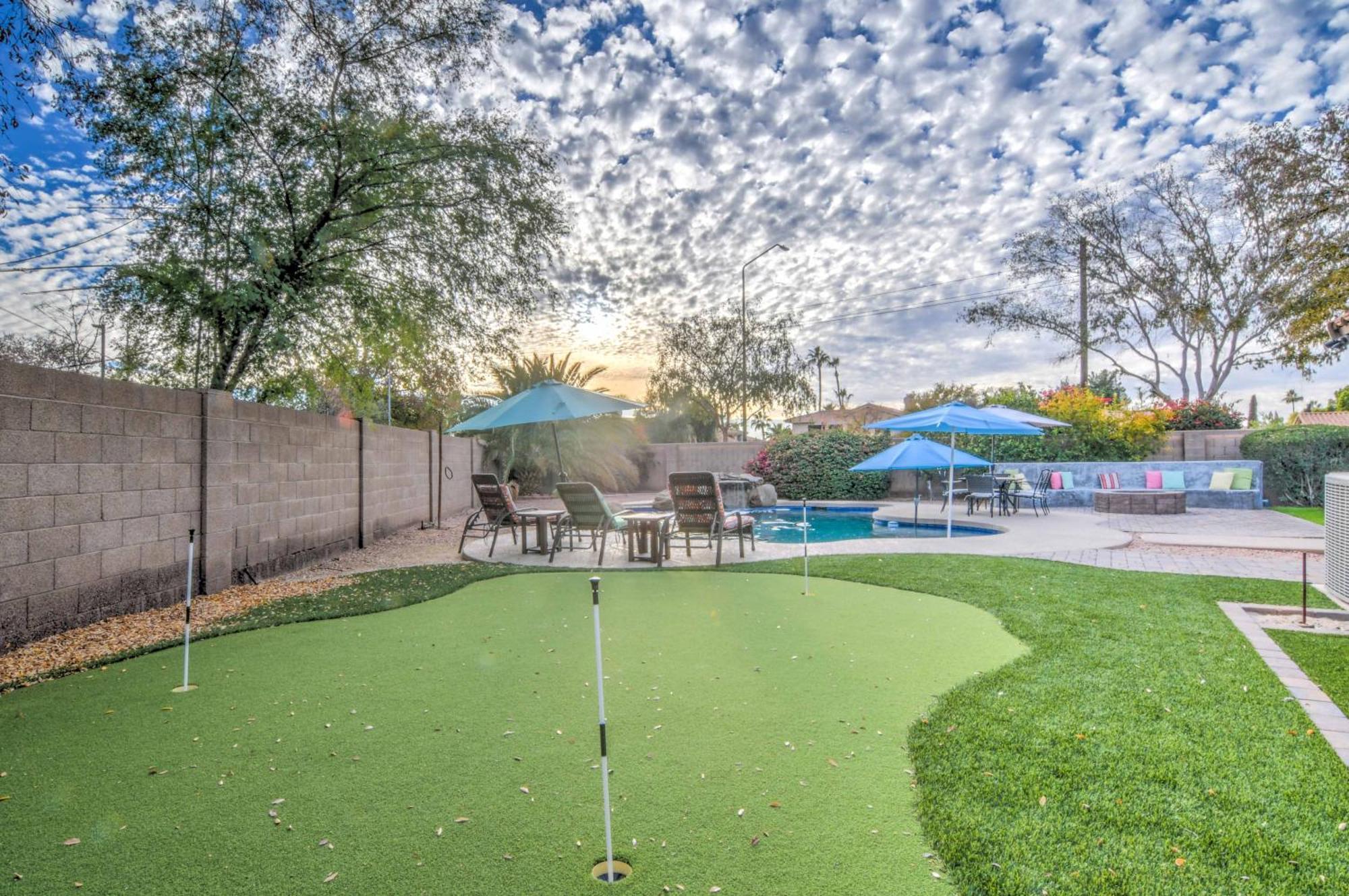 Route 66 Oasis In Downtown Gilbert With Heated Pool & Mini Golf Villa Eksteriør billede