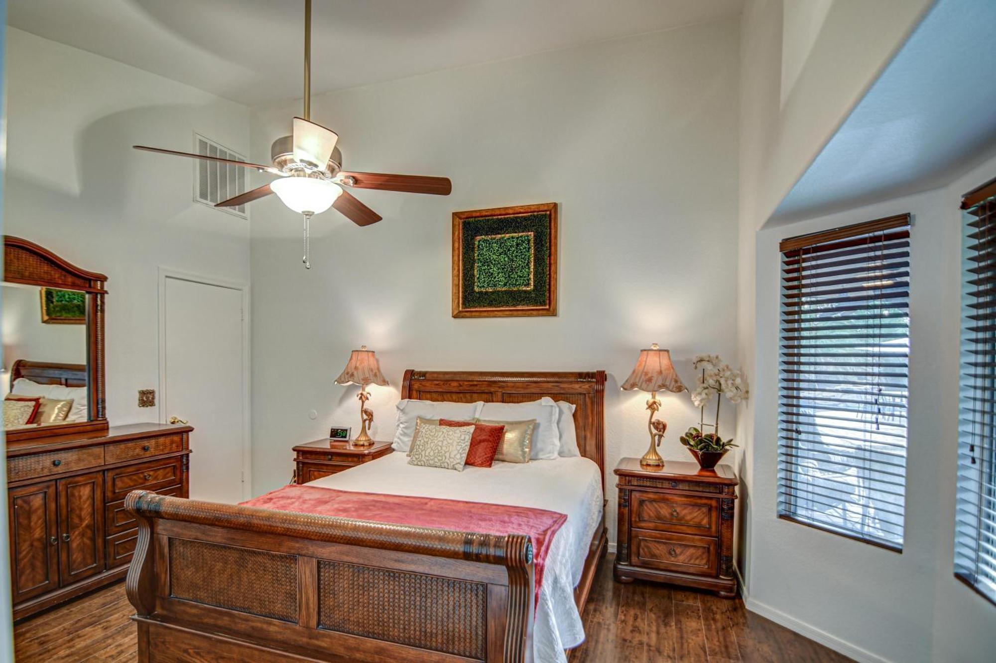 Route 66 Oasis In Downtown Gilbert With Heated Pool & Mini Golf Villa Eksteriør billede