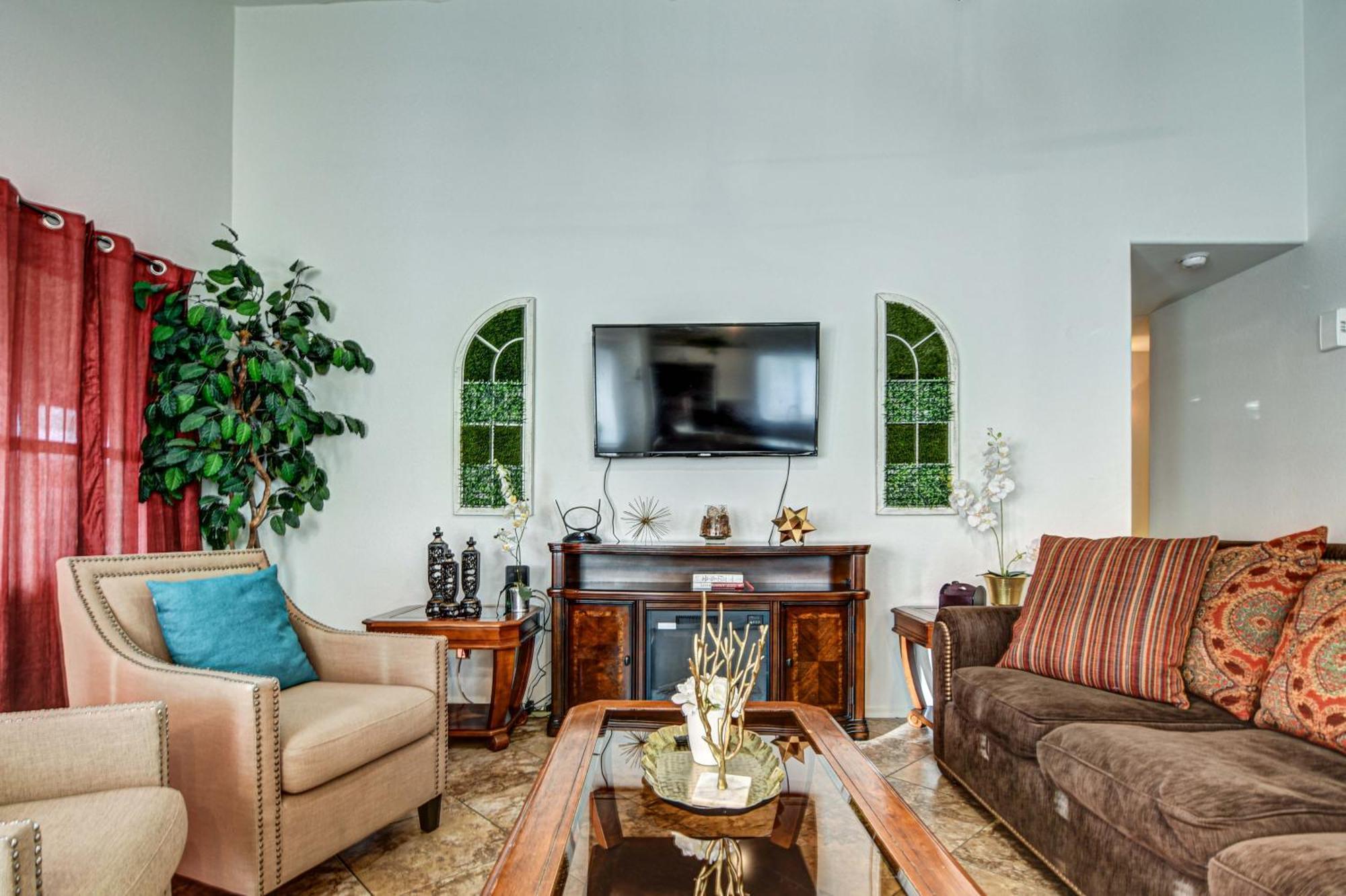 Route 66 Oasis In Downtown Gilbert With Heated Pool & Mini Golf Villa Eksteriør billede
