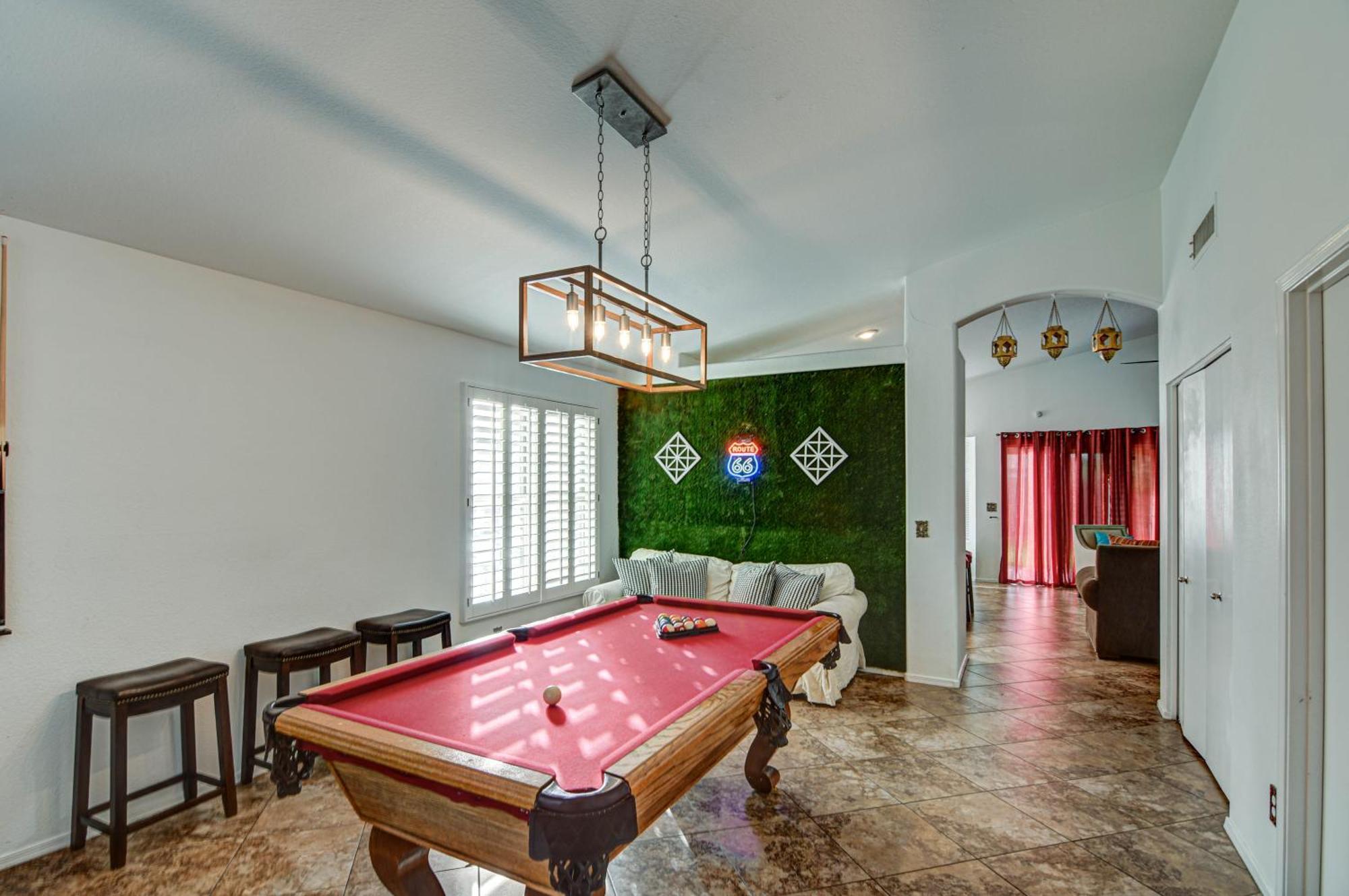 Route 66 Oasis In Downtown Gilbert With Heated Pool & Mini Golf Villa Eksteriør billede