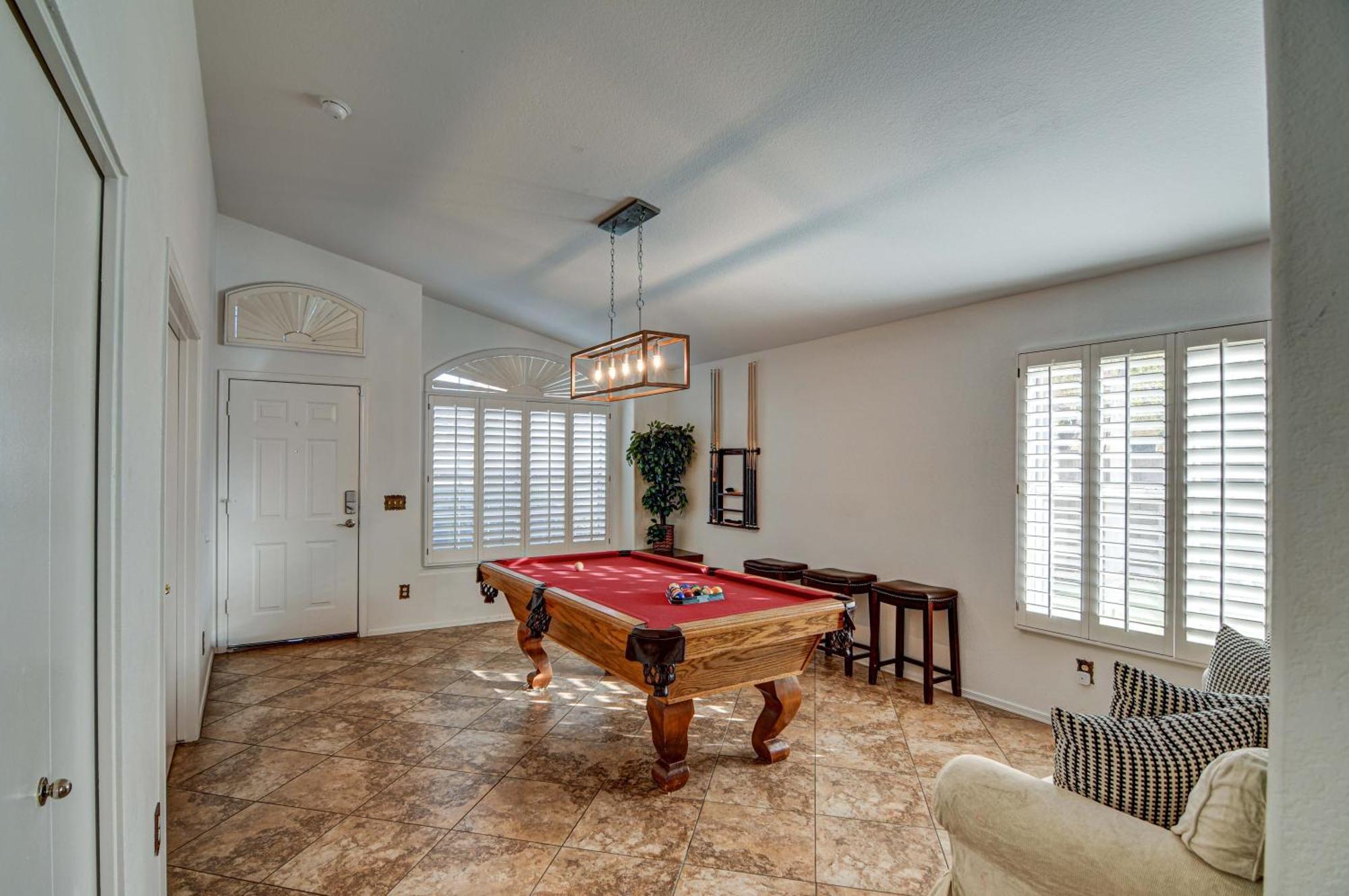 Route 66 Oasis In Downtown Gilbert With Heated Pool & Mini Golf Villa Eksteriør billede